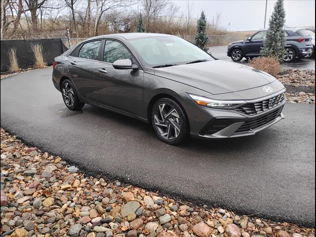 new 2025 Hyundai Elantra car, priced at $26,060