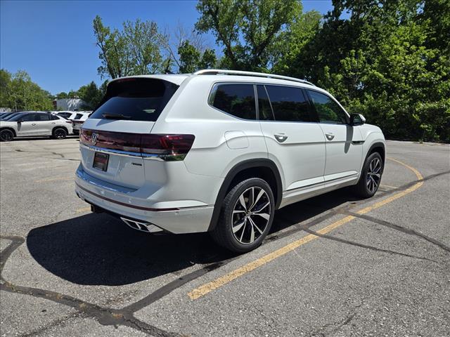 new 2026 Volkswagen Atlas car, priced at $51,118
