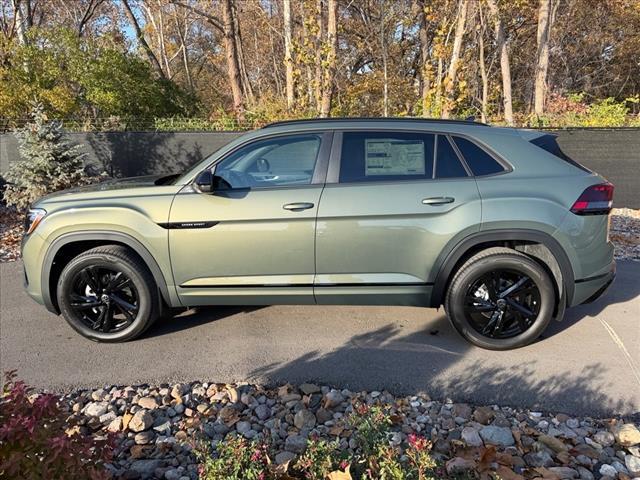 new 2026 Volkswagen Atlas Cross Sport car, priced at $51,509