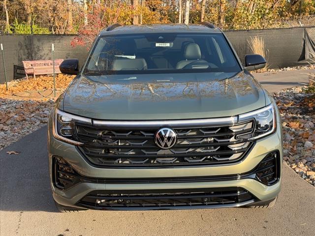new 2026 Volkswagen Atlas Cross Sport car, priced at $51,509