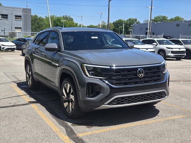 new 2026 Volkswagen Atlas Cross Sport car, priced at $43,332