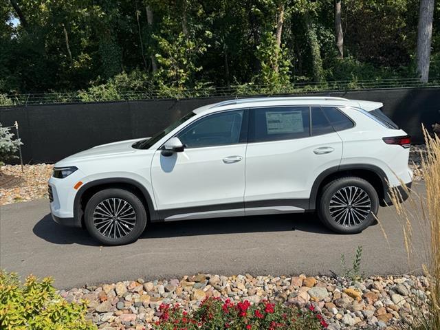 new 2025 Volkswagen Tiguan car, priced at $26,571