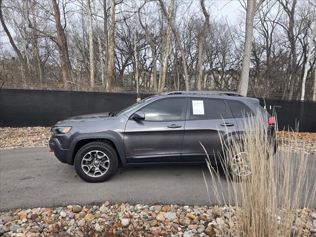used 2020 Jeep Cherokee car, priced at $18,988