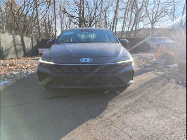 new 2025 Hyundai ELANTRA HEV car, priced at $24,200