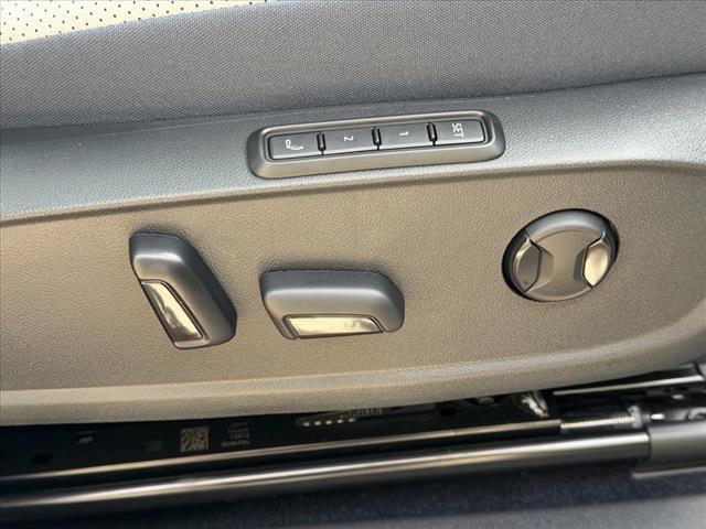 new 2025 Volkswagen ID.4 car, priced at $47,976