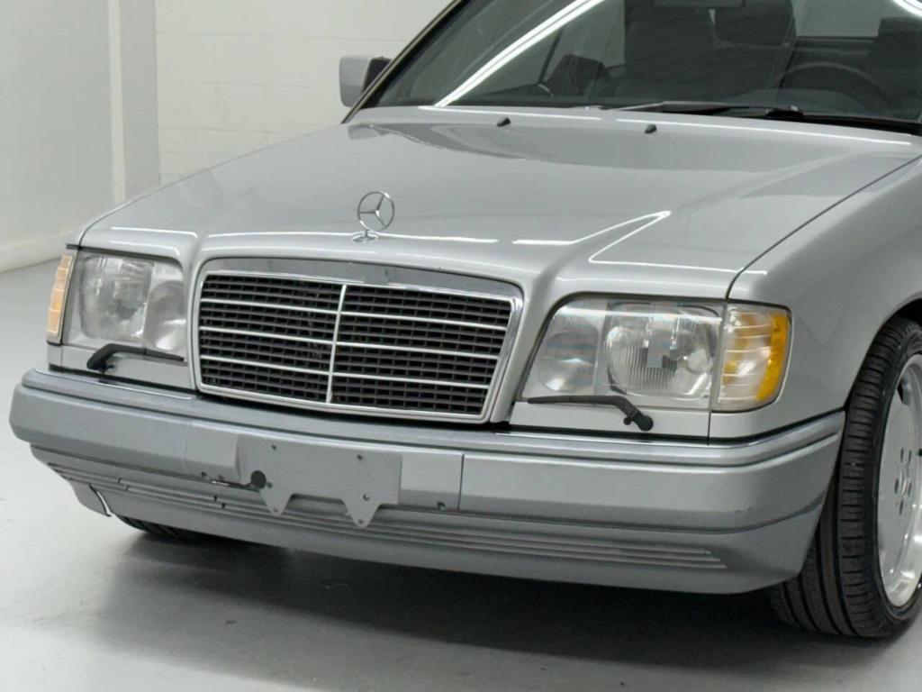 used 1995 Mercedes-Benz E-Class car, priced at $14,995