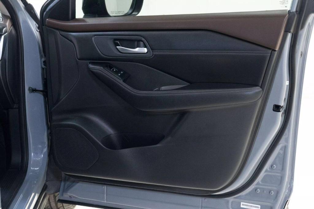 used 2023 Nissan Rogue car, priced at $22,533