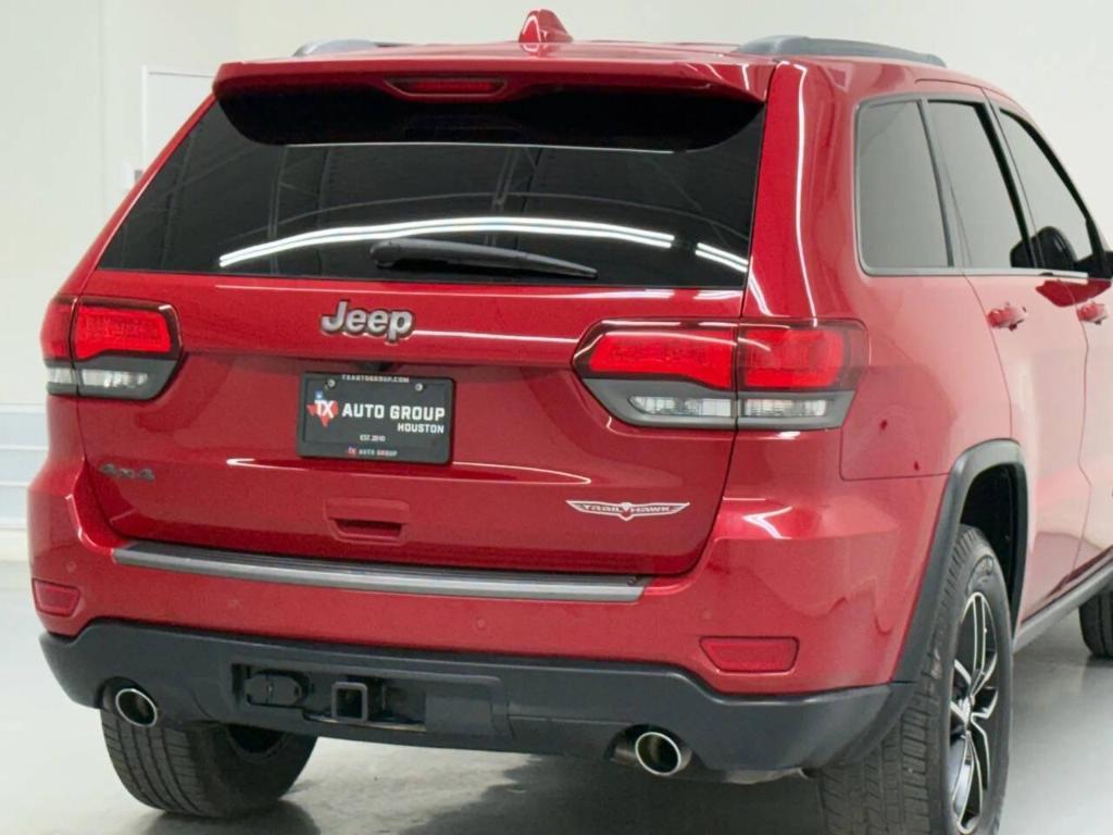 used 2017 Jeep Grand Cherokee car, priced at $17,995