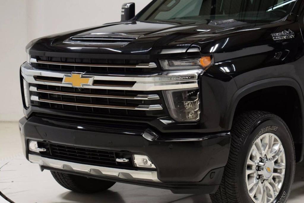 used 2022 Chevrolet Silverado 2500 car, priced at $57,933