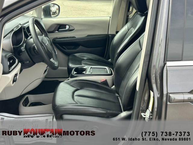 used 2023 Chrysler Pacifica car, priced at $23,995
