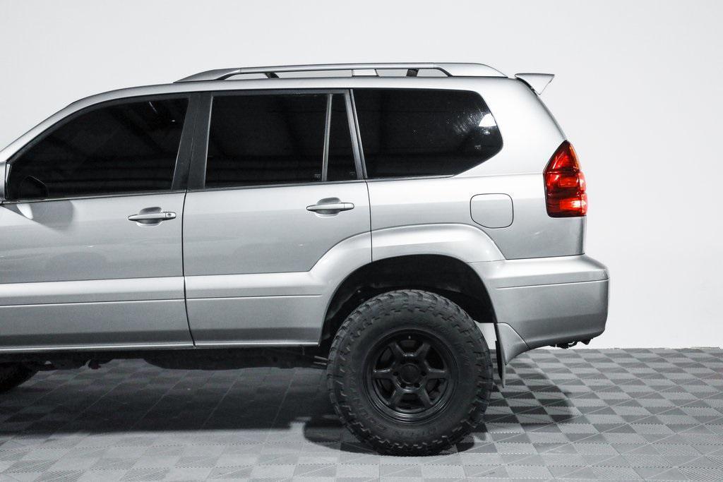 used 2006 Lexus GX 470 car, priced at $11,495