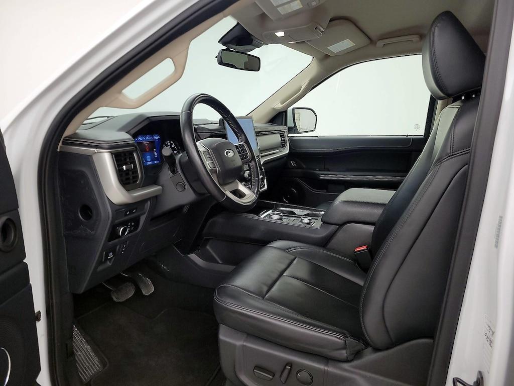used 2024 Ford Expedition car, priced at $47,998
