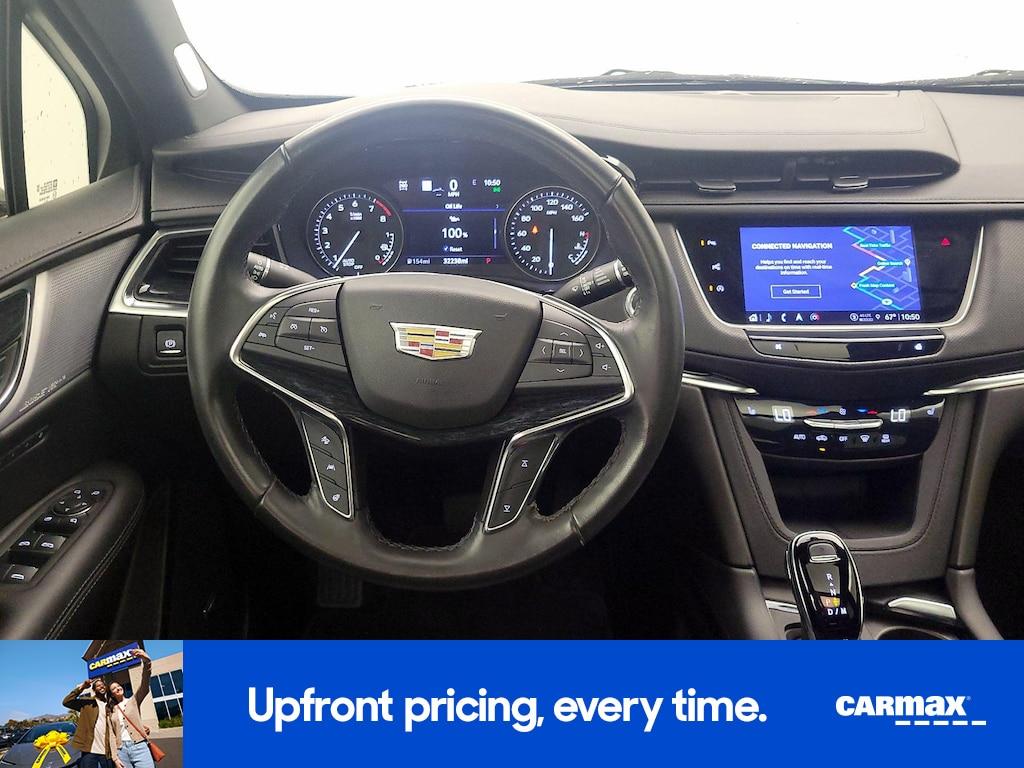 used 2023 Cadillac XT5 car, priced at $34,998