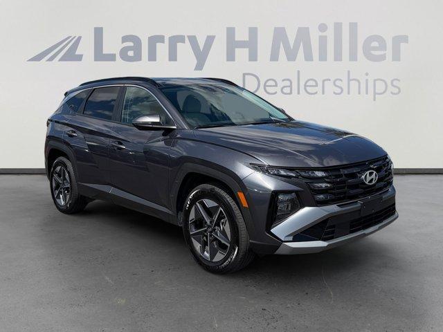 used 2025 Hyundai TUCSON Hybrid car, priced at $34,810