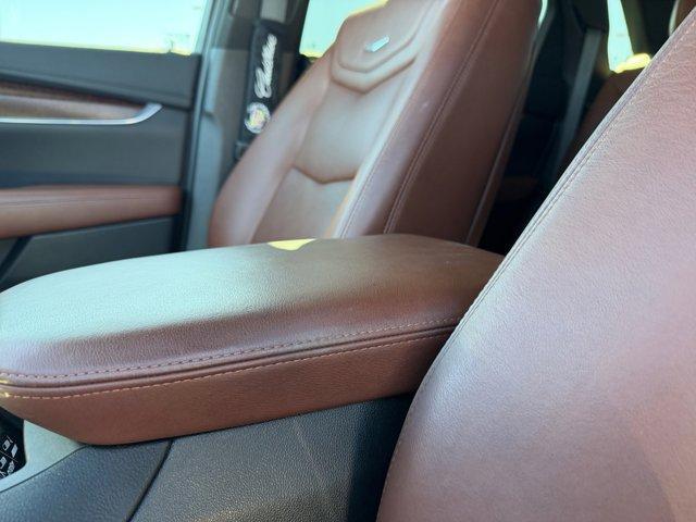 used 2020 Cadillac XT5 car, priced at $26,977