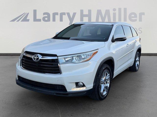 used 2015 Toyota Highlander car, priced at $16,866