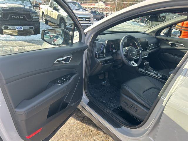 used 2025 Kia Sportage car, priced at $28,999