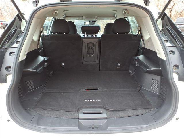 used 2019 Nissan Rogue car, priced at $14,059