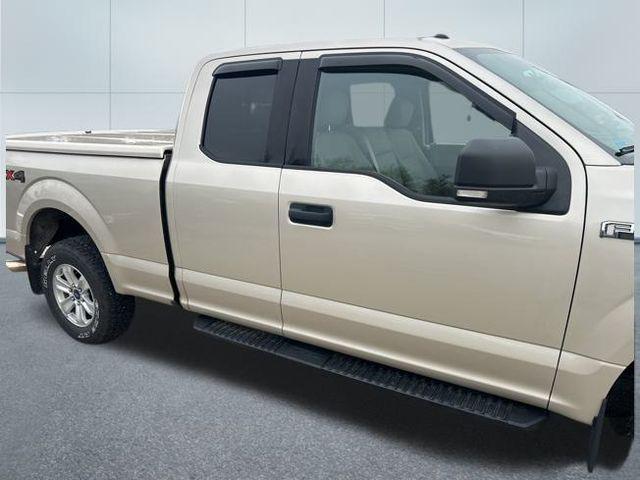used 2017 Ford F-150 car, priced at $22,999
