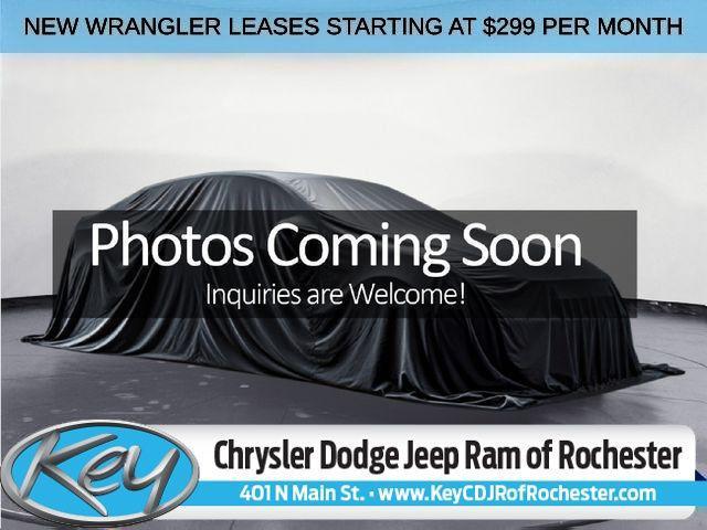 used 2023 Jeep Grand Cherokee car, priced at $32,995