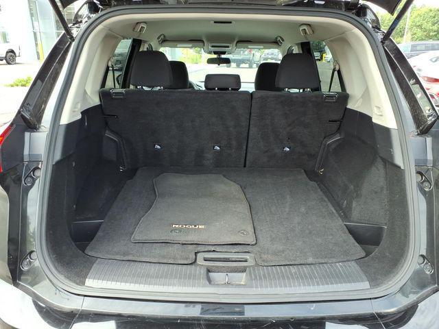 used 2024 Nissan Rogue car, priced at $19,674