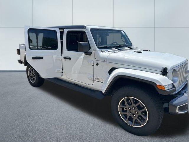 used 2020 Jeep Gladiator car, priced at $26,999