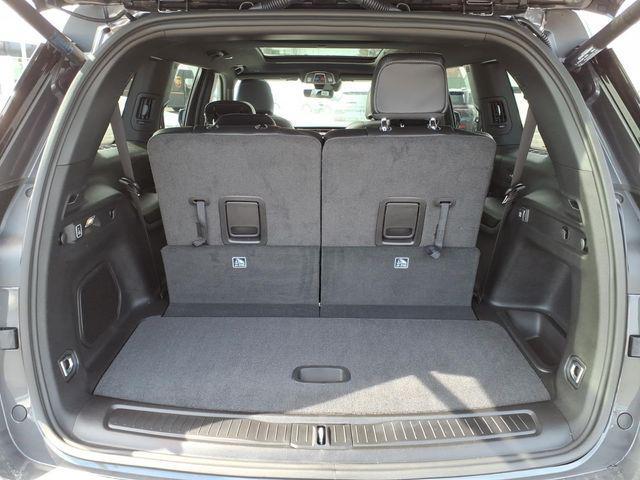new 2026 Jeep Grand Cherokee L car, priced at $44,000
