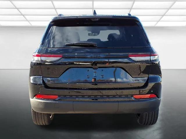 new 2025 Jeep Grand Cherokee car, priced at $48,410