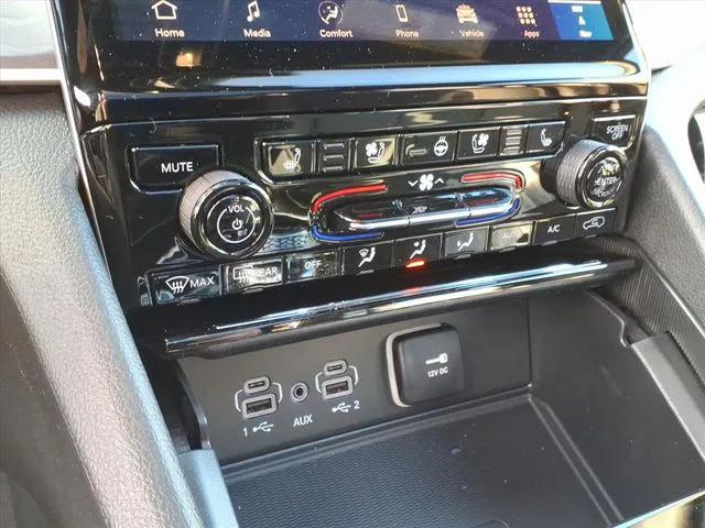 new 2025 Jeep Grand Cherokee car, priced at $48,410