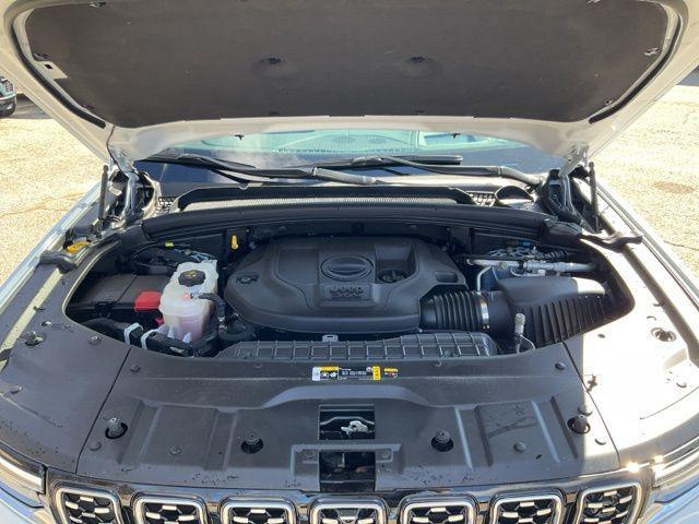 used 2024 Jeep Grand Cherokee car, priced at $47,675