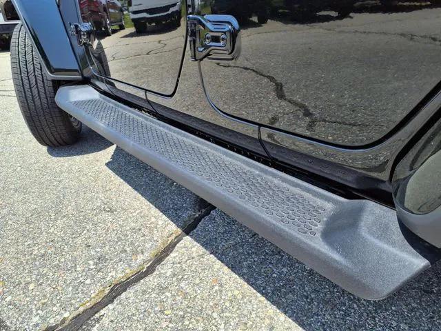 new 2025 Jeep Wrangler car, priced at $49,620