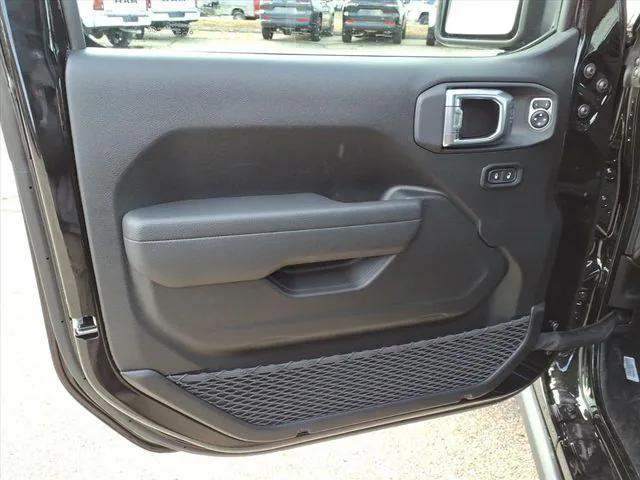 new 2026 Jeep Gladiator car, priced at $49,205