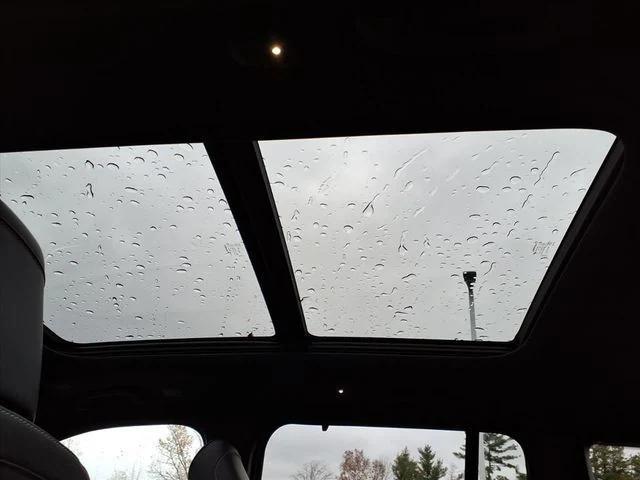 new 2025 Jeep Grand Cherokee car, priced at $47,815