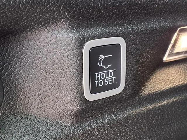 new 2025 Jeep Grand Cherokee L car, priced at $49,740