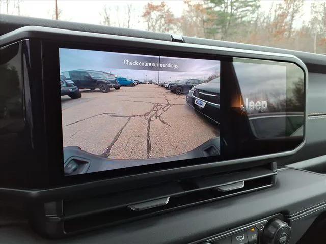 new 2025 Jeep Gladiator car, priced at $46,920