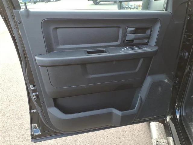 new 2025 Ram 2500 car, priced at $65,100