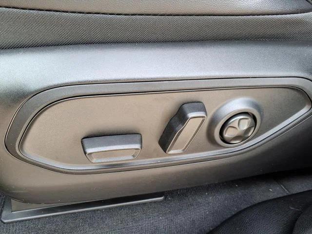 new 2025 Jeep Grand Cherokee L car, priced at $53,260