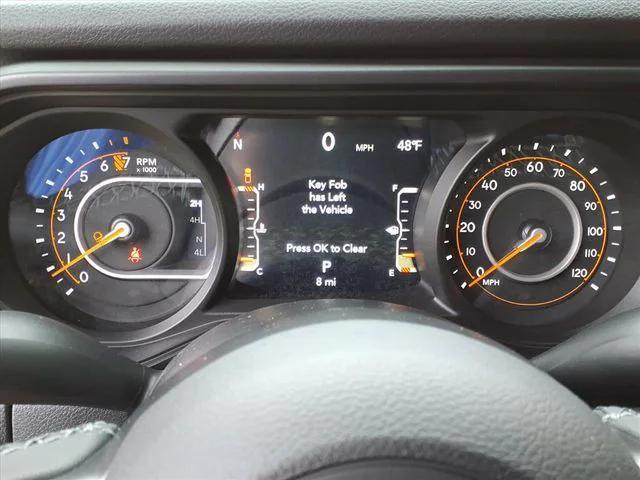 new 2025 Jeep Gladiator car, priced at $46,315