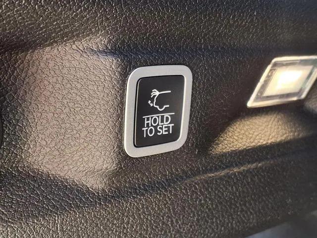 new 2025 Jeep Grand Cherokee L car, priced at $49,230