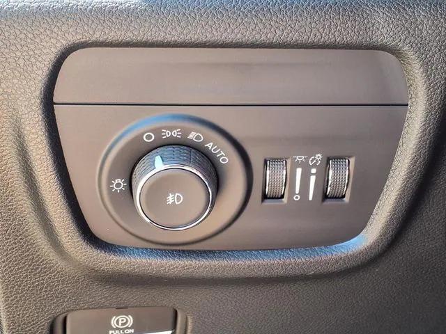 new 2025 Jeep Grand Cherokee L car, priced at $49,230