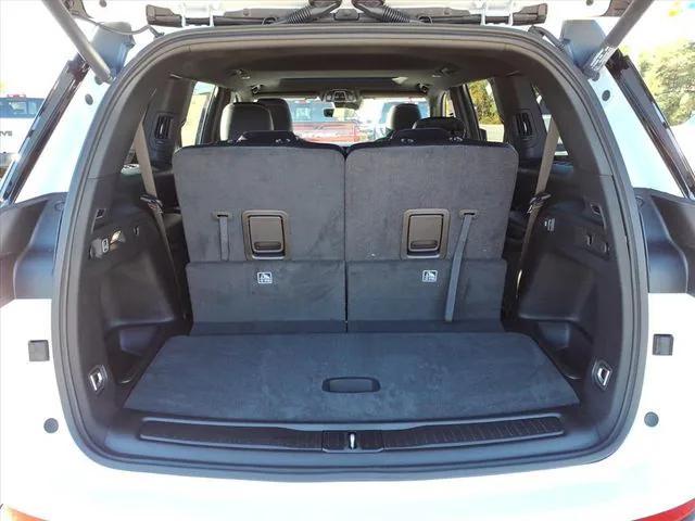 new 2025 Jeep Grand Cherokee L car, priced at $43,780