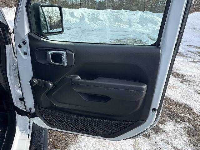 used 2022 Jeep Wrangler Unlimited car, priced at $25,995