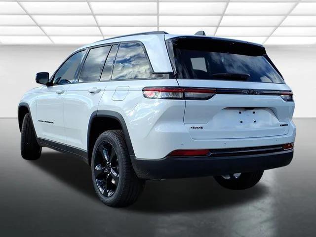 new 2025 Jeep Grand Cherokee car, priced at $47,815