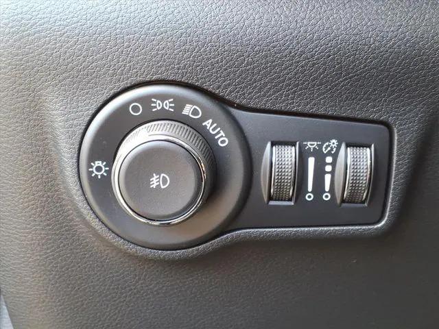 new 2026 Jeep Compass car, priced at $37,270