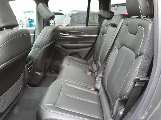 new 2025 Jeep Grand Cherokee car, priced at $48,410