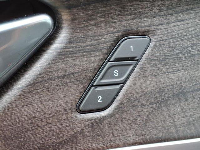 new 2026 Jeep Grand Cherokee car, priced at $42,485