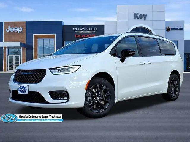 new 2026 Chrysler Pacifica car, priced at $44,955