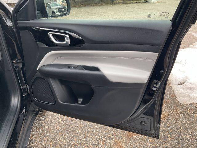 used 2025 Jeep Compass car, priced at $25,099