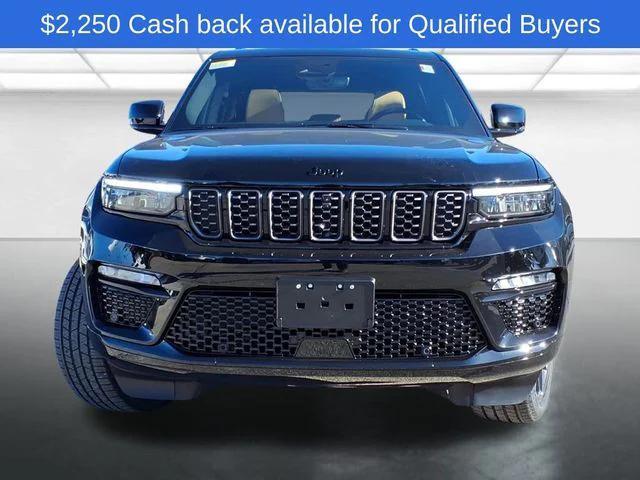 new 2025 Jeep Grand Cherokee car, priced at $60,425