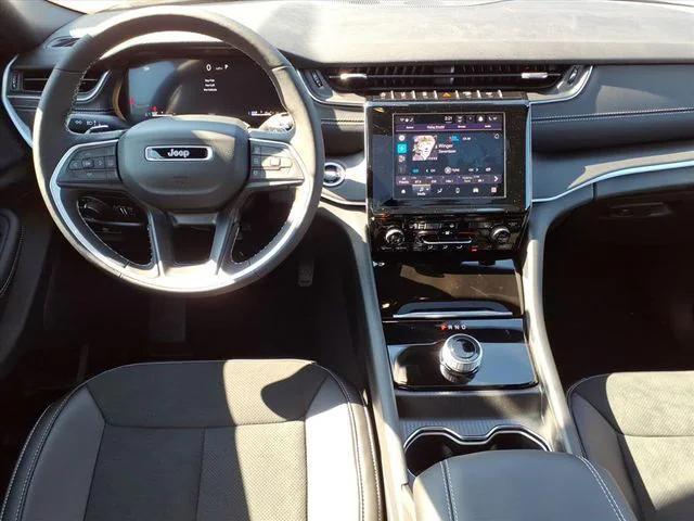 new 2025 Jeep Grand Cherokee L car, priced at $42,375